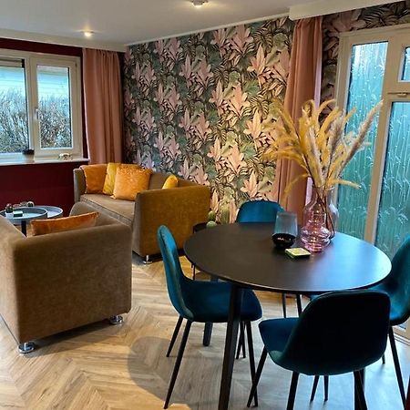 Sfeervolle Chalet Op De Veluwe In Hoenderloo Hotel Kültér fotó