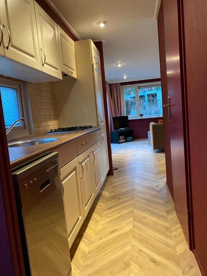 Sfeervolle Chalet Op De Veluwe In Hoenderloo Hotel Kültér fotó
