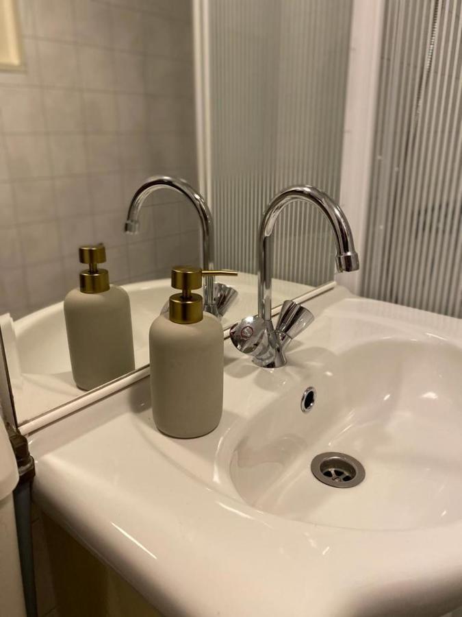 Sfeervolle Chalet Op De Veluwe In Hoenderloo Hotel Kültér fotó