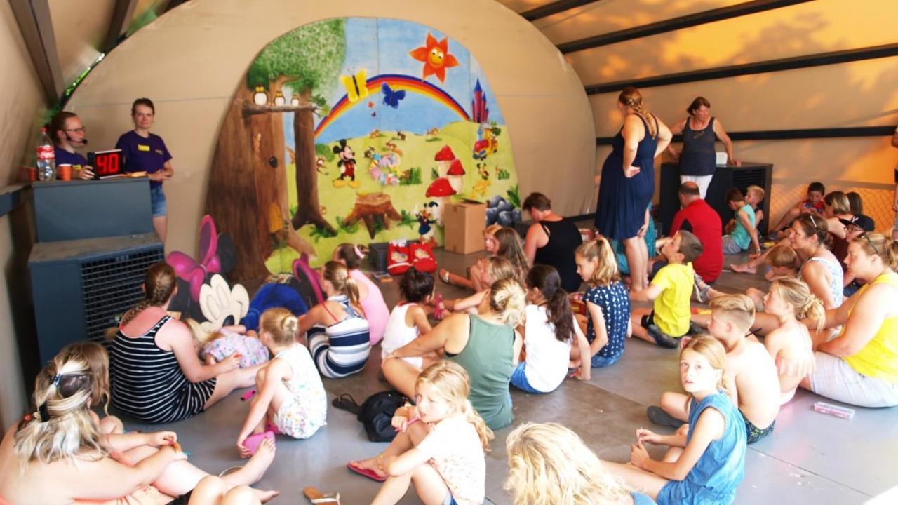 Sfeervolle Chalet Op De Veluwe In Hoenderloo Hotel Kültér fotó