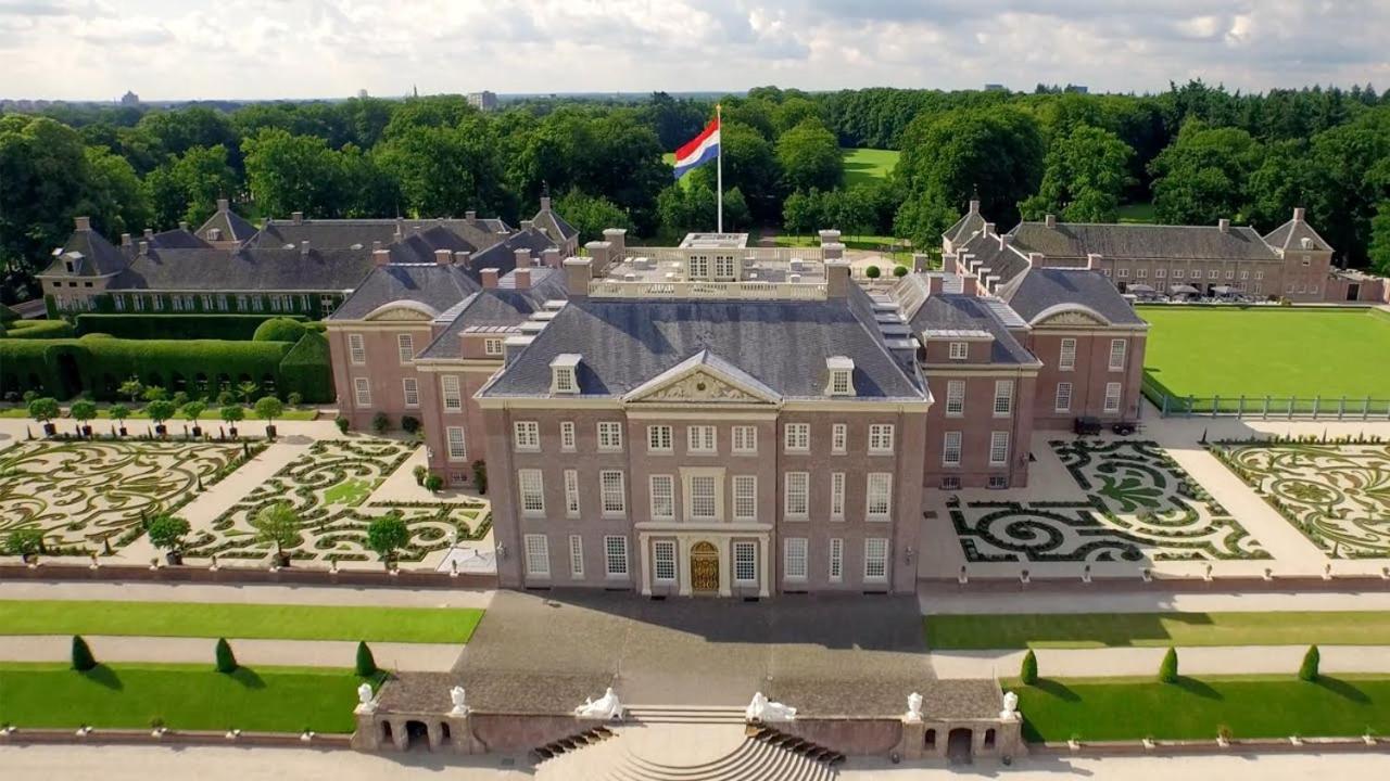 Sfeervolle Chalet Op De Veluwe In Hoenderloo Hotel Kültér fotó