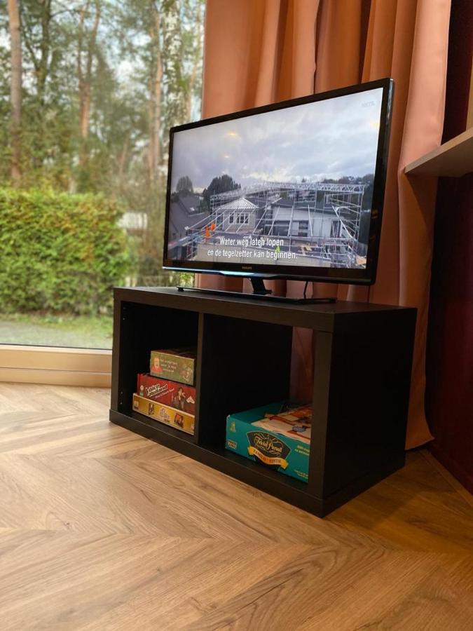 Sfeervolle Chalet Op De Veluwe In Hoenderloo Hotel Kültér fotó