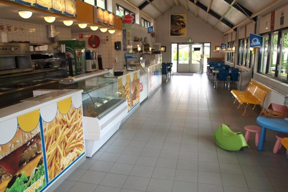 Sfeervolle Chalet Op De Veluwe In Hoenderloo Hotel Kültér fotó