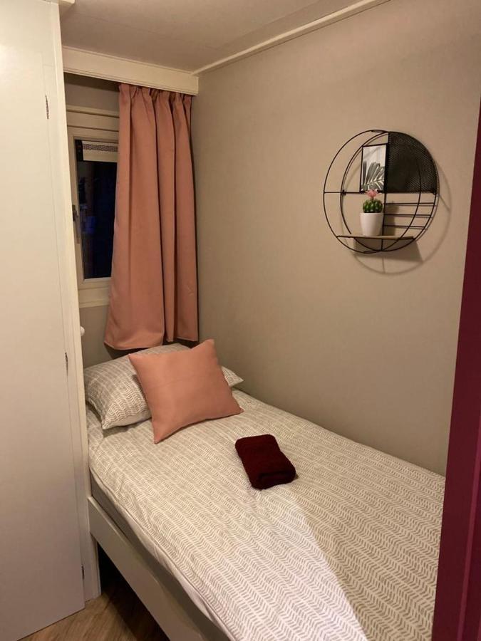 Sfeervolle Chalet Op De Veluwe In Hoenderloo Hotel Kültér fotó